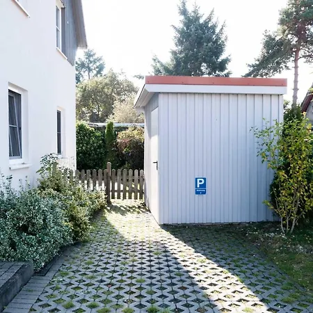 Apartment Fritz-reuter-strasse 4 Whg 2 *